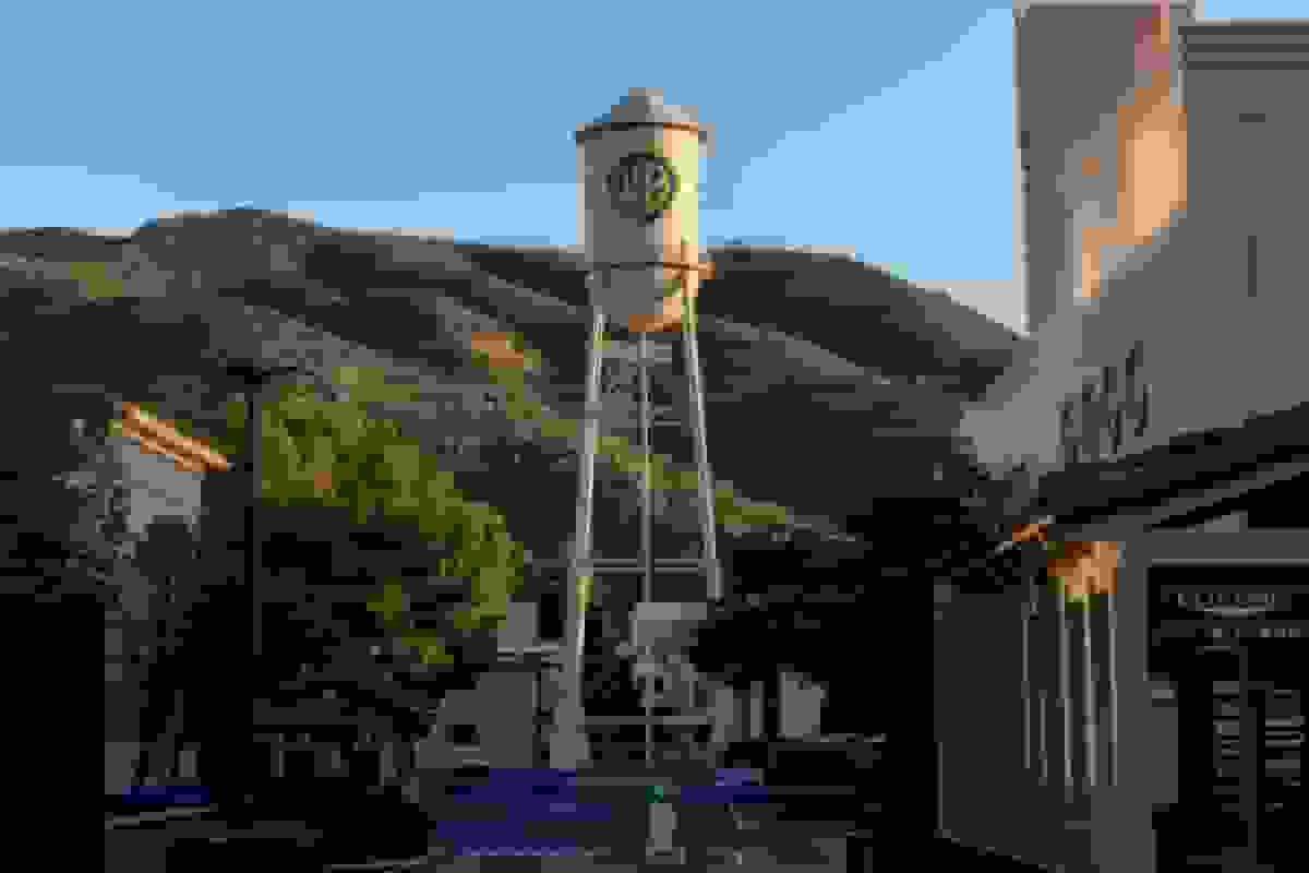 وارنر بروس قصد رد پیشنهاد پارامونت را دارد