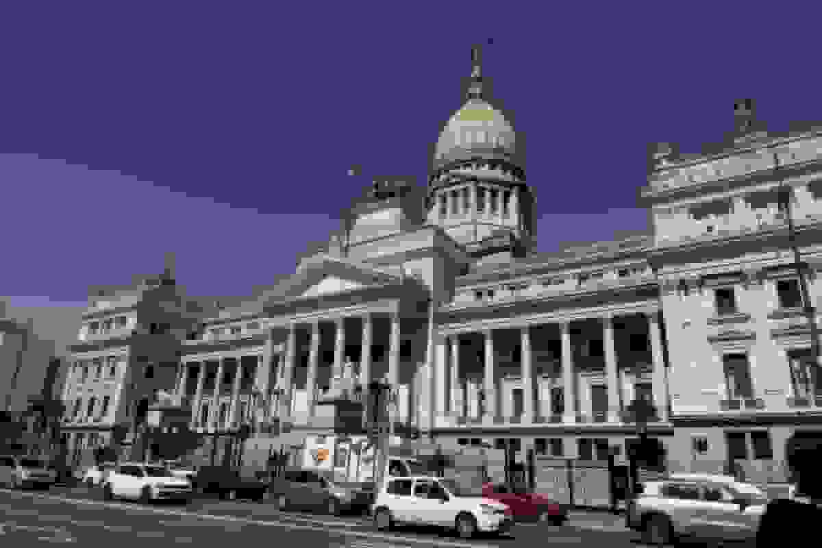 مایلی با وجود تنشها با مکری بودجه آرژانتین را تصویب کرد