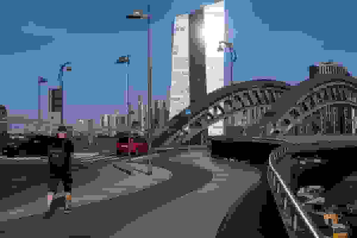 اروپا داده‌های سخت در مورد آسیب تعرفه‌ها دریافت می‌کند زیرا ECB نرخ‌ها را تعیین می‌کند