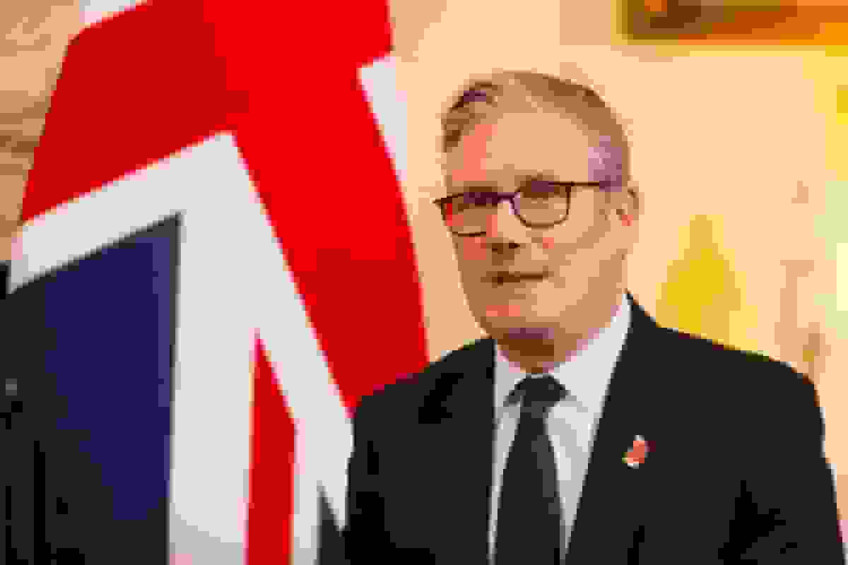 رقیبان استارمر با موانع جدی برای به چالش کشیدن رهبری او در بریتانیا روبرو هستند