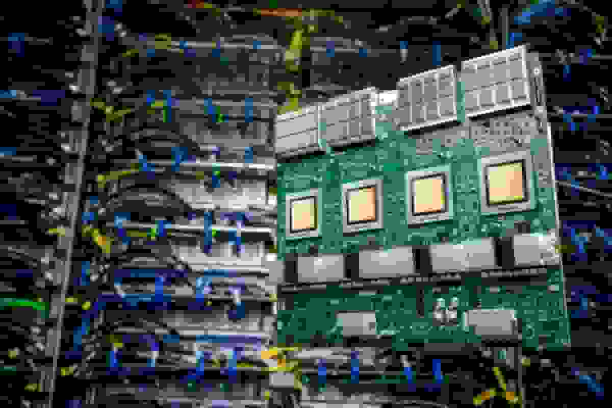 تراشه‌های هوش مصنوعی آلاببت: سس مخفی بالقوه ۹۰۰ میلیارد دلاری