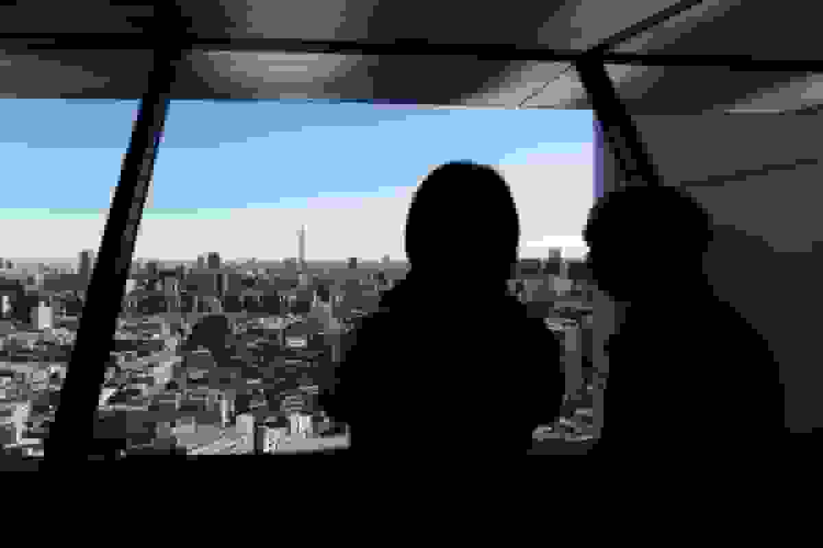 آمریکا برتری مالی خود را از دست می‌دهد زیرا آسیا به یورو استقراض می‌کند