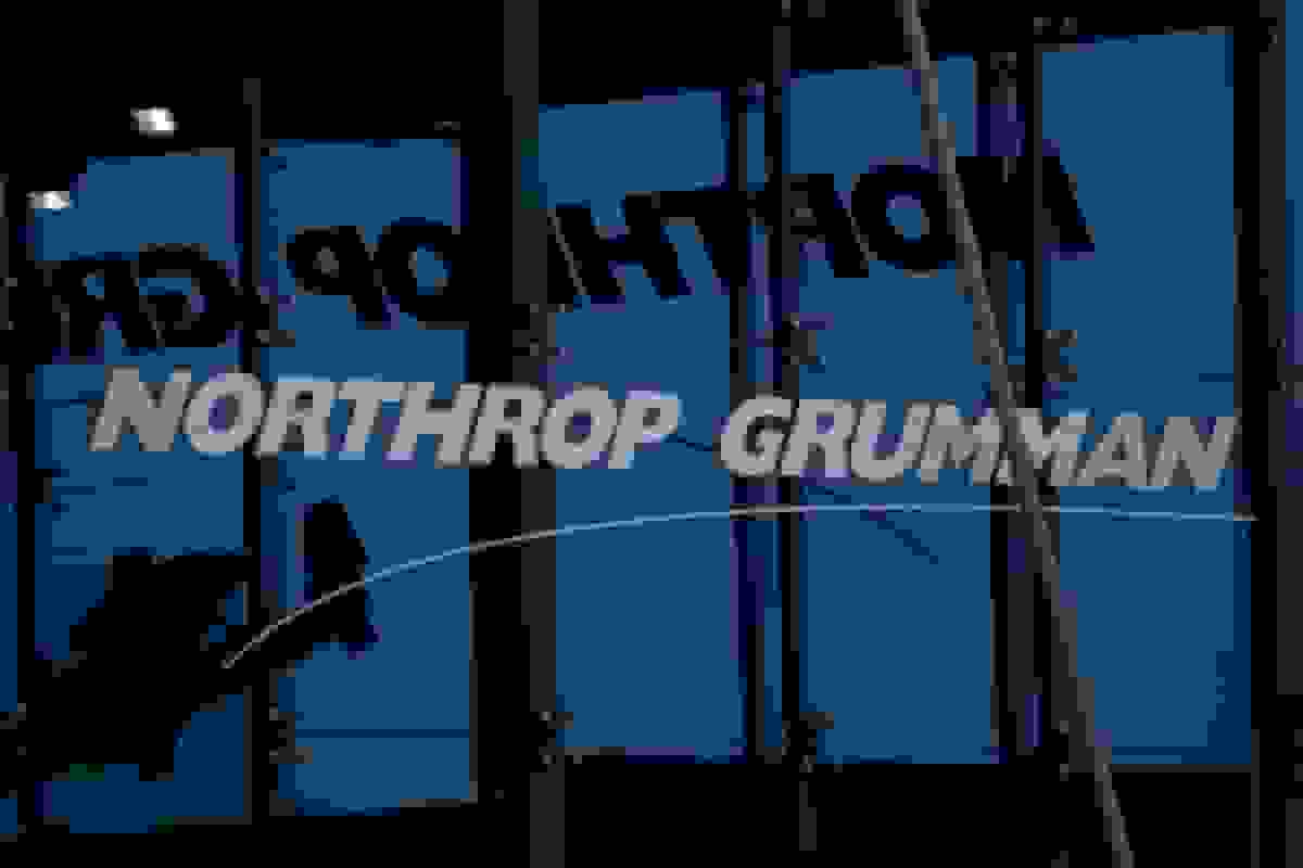 نورثروپ به سرعت موتور موشکی جدید را برای تجدید ذخایر آمریکا آزمایش می‌کند