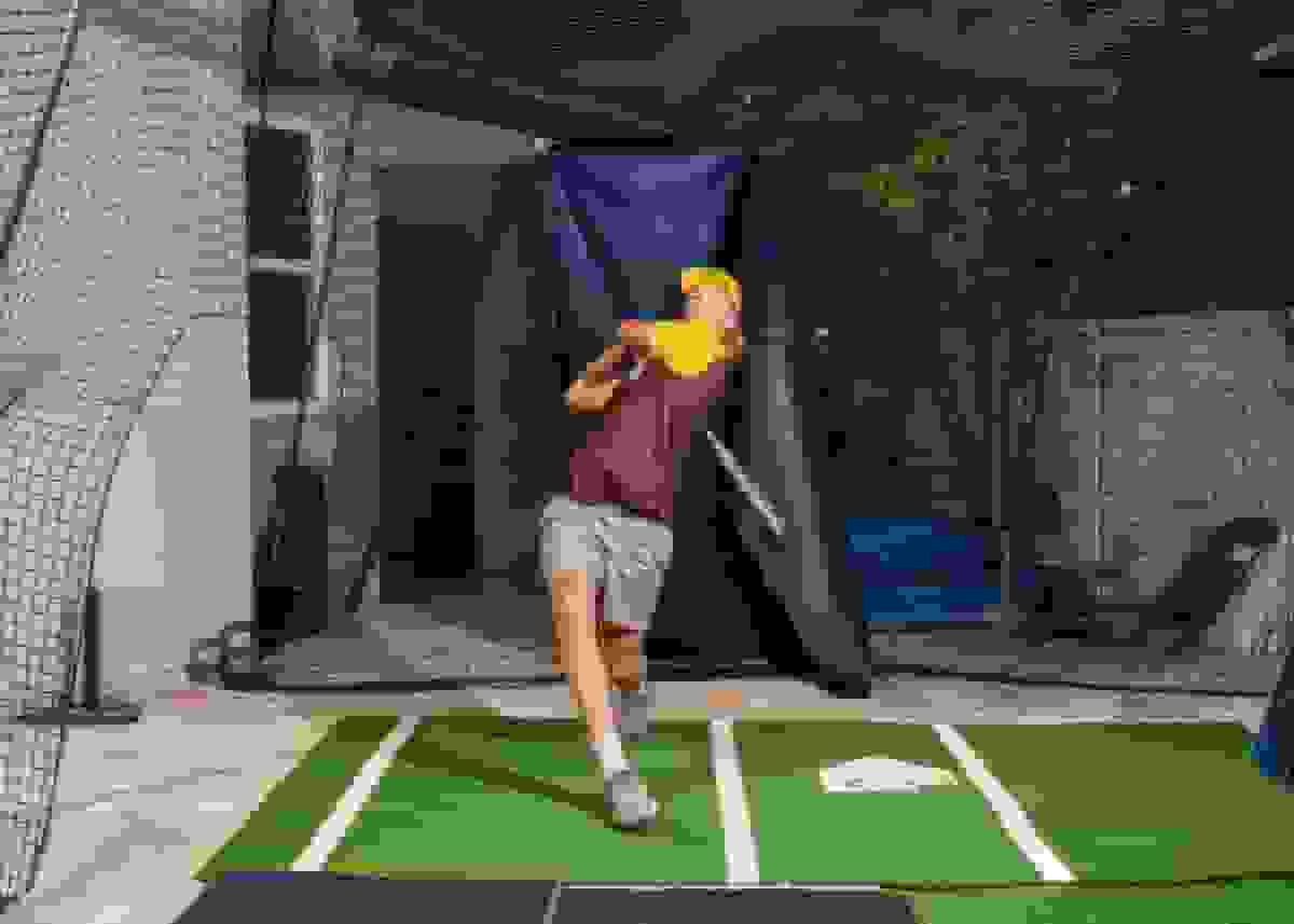 والدین ۱۰۰ هزار دلار برای رسیدن فرزندانشان به عظمت بیسبال هزینه میکنند