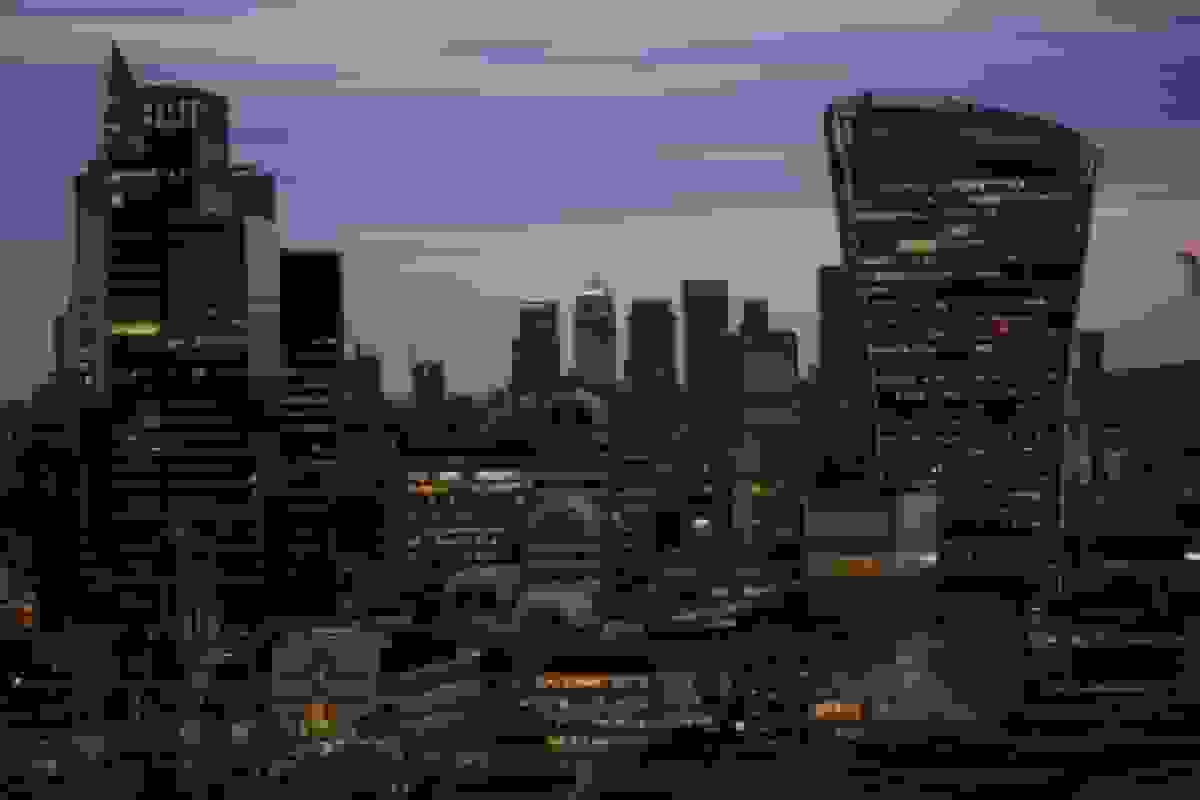 قانون بدهی بریتانیا چالش بزرگ‌تری در بودجه بحرانی ریوز است