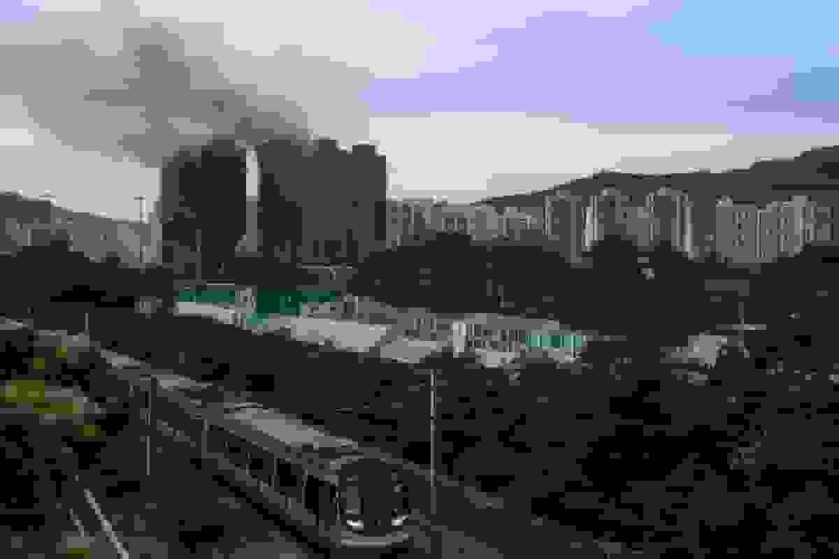 تعداد جانباختگان آتش‌سوزی هنگ‌کنگ افزایش می‌یابد