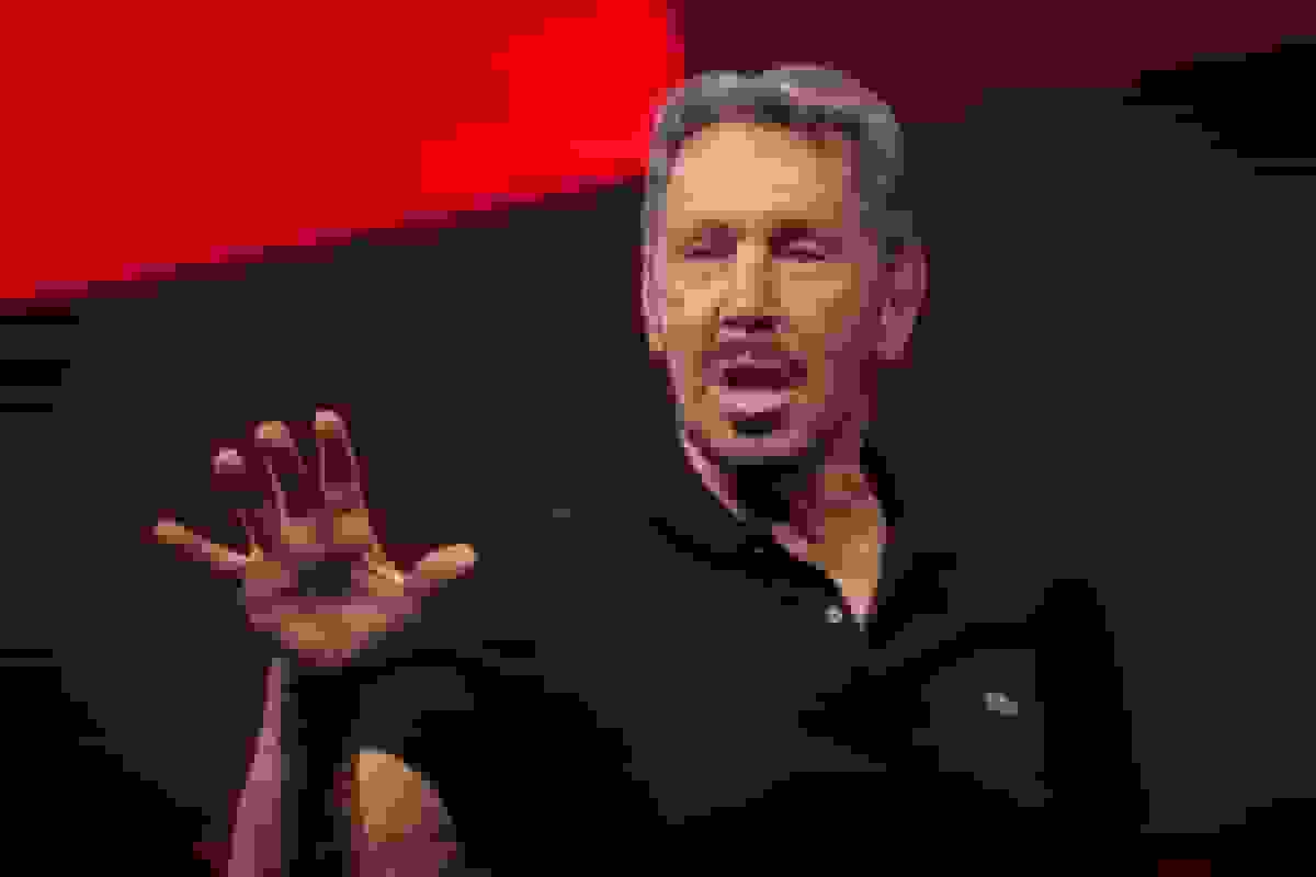 افزایش تعداد کارمندان تحت مدیریت لری الیسون در اوراکل پس از تغییر مدیرعامل