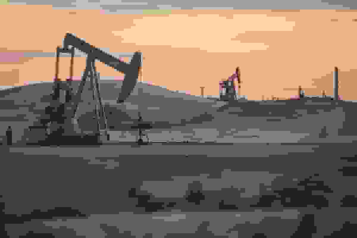 اوپک پیش‌بینی بازار نفت سه‌ماهه سوم را از کسری به مازاد تغییر داد