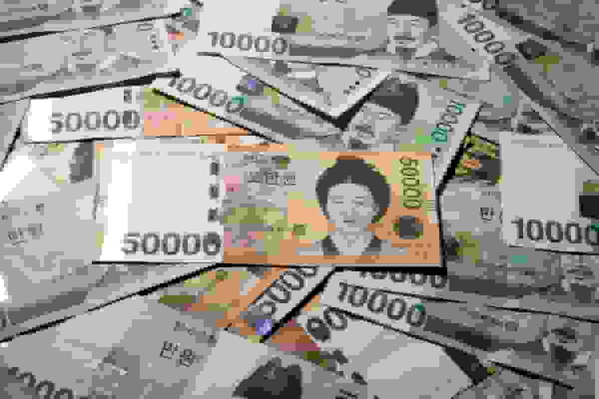 افزایش پوشش ریسک ارزی وون توسط صندوق‌های خارجی به دلیل نگرانی‌های تجاری