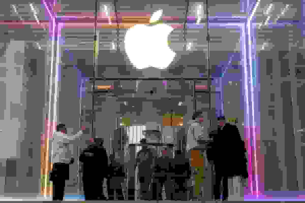 اپل با مشکلات توسعه آی‌پد تاشوی ۱۸ اینچی روبرو شده است