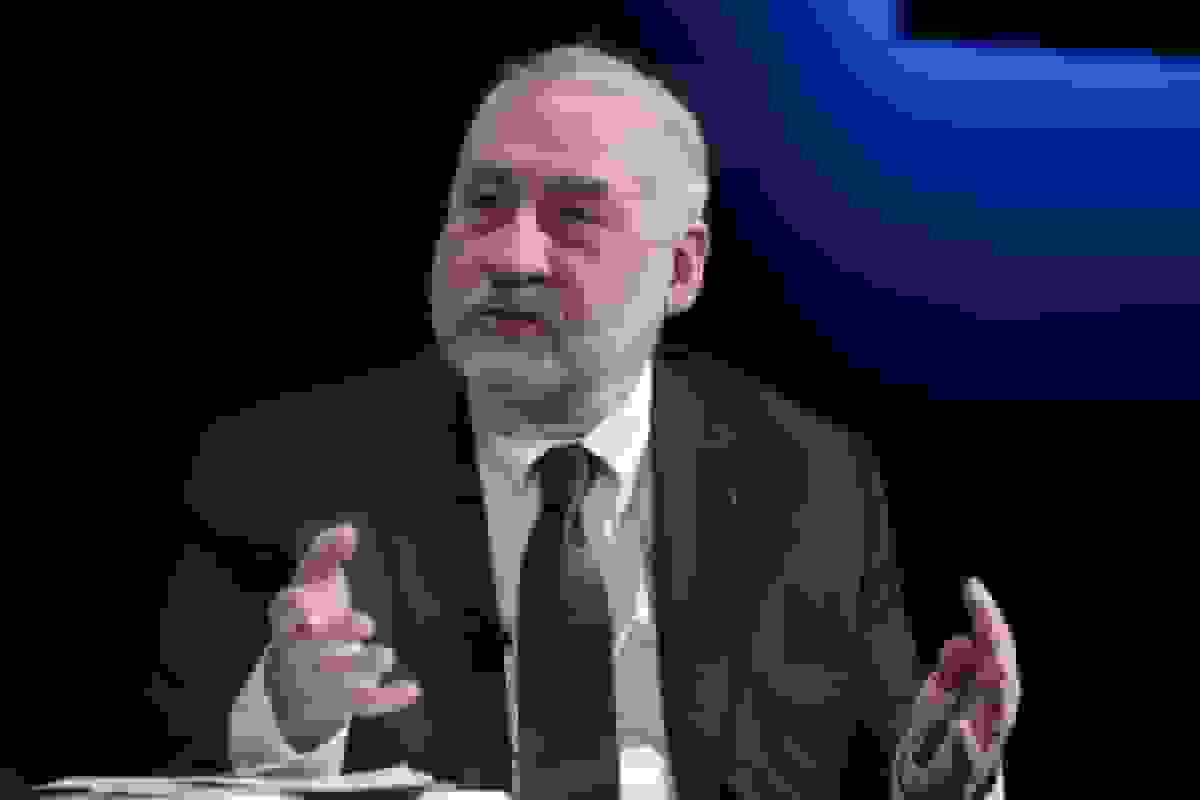 استیگلیتز در گزارش گروه ۲۰ وضعیت اضطراری نابرابری اعلام کرد