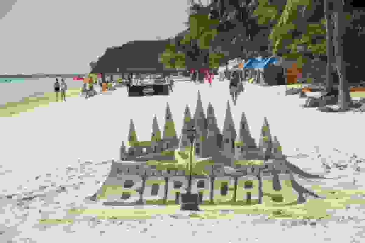 فیلیپین قوانین ویزا برای گردشگران چینی را تسهیل می‌کند