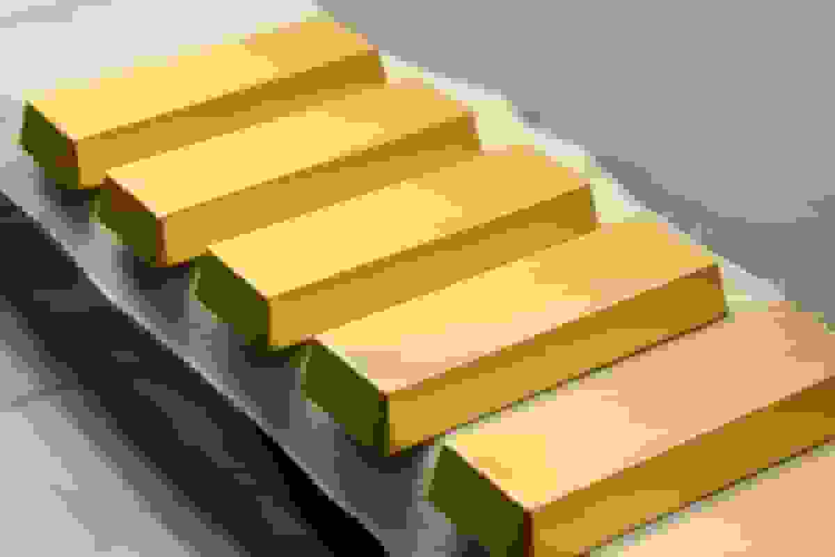 طلا در آستانه فصل تعطیلات درخشش بی‌سابقه‌ای دارد