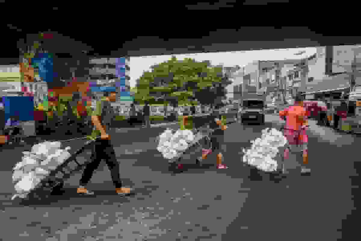 اعتصاب‌ها و کاهش تقاضا، رشد اقتصادی اندونزی را به ۵ درصد کاهش داد