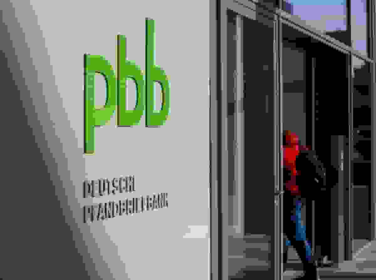 سهام دویچه پفاندبریفبانک بزرگ‌ترین کاهش در یک دهه را تجربه کرد