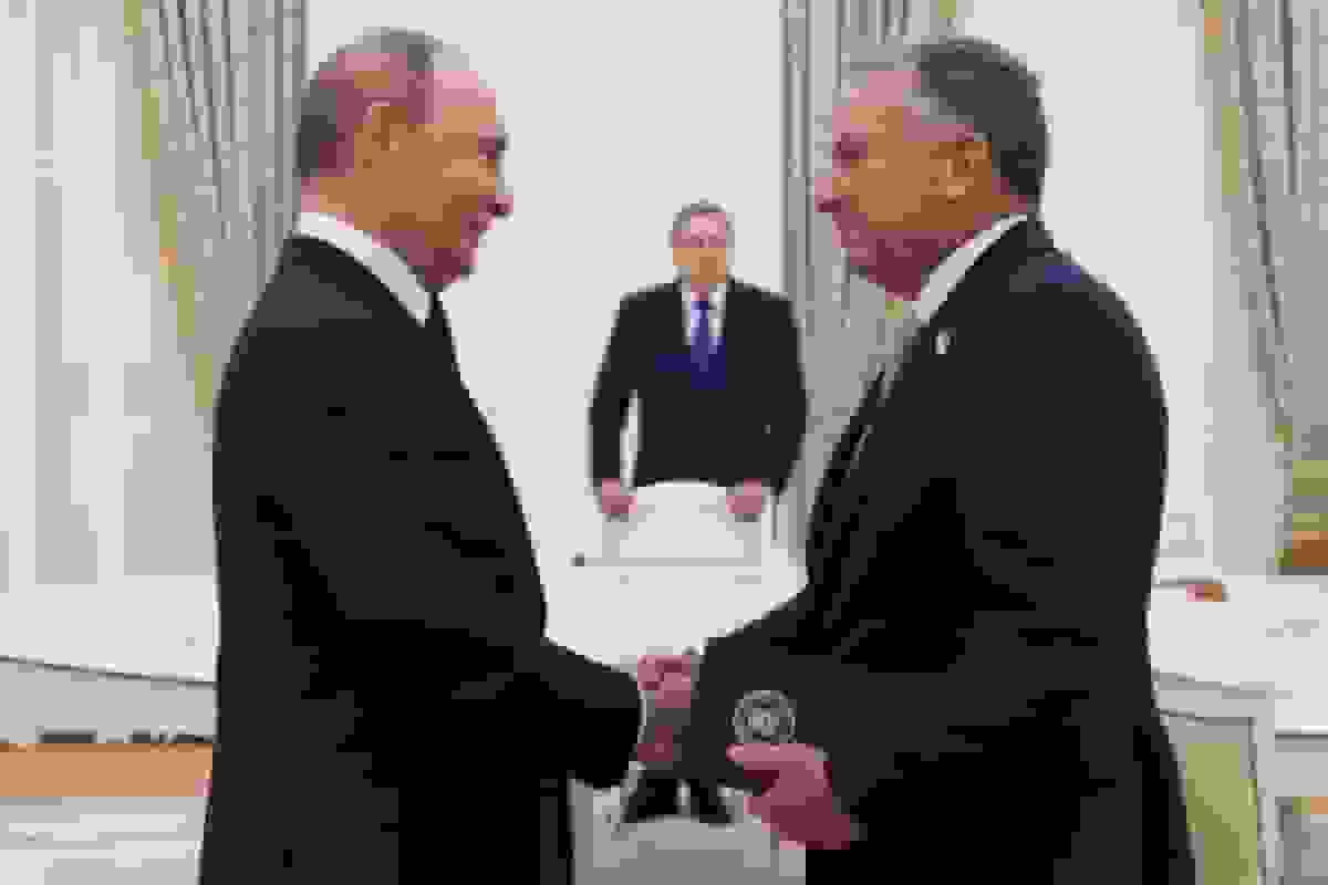 مذاکرات مخفی آمریکا و روسیه برای طرح صلحی که اوکراین را غافلگیر کرد