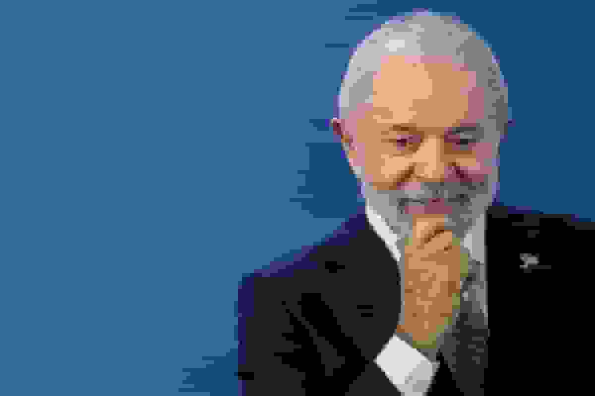 لولا در نظرسنجی انتخابات ۲۰۲۶ برزیل با اختلاف زیاد از فلاویو بولسونارو پیشتاز است