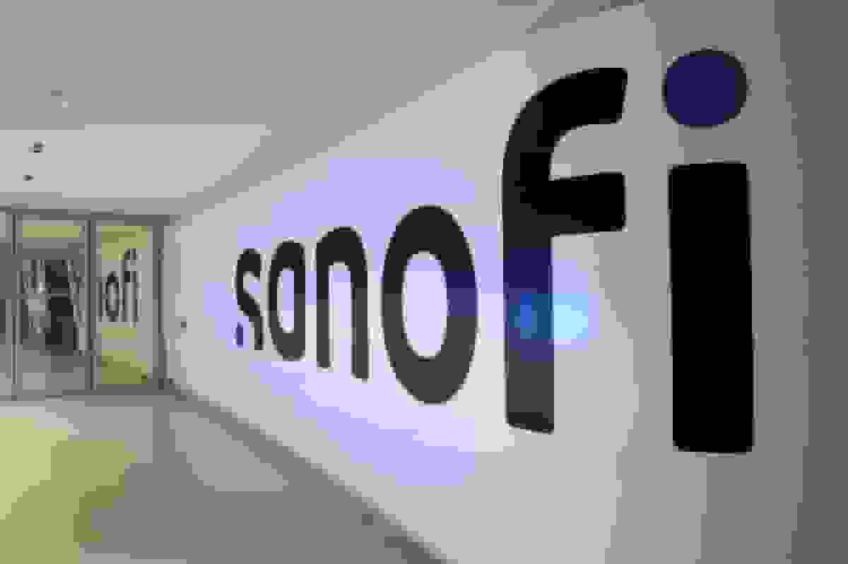 داروی مولتیپل اسکلروزیس سانوفی با تأخیر FDA و شکست آزمایش بالینی مواجه شد