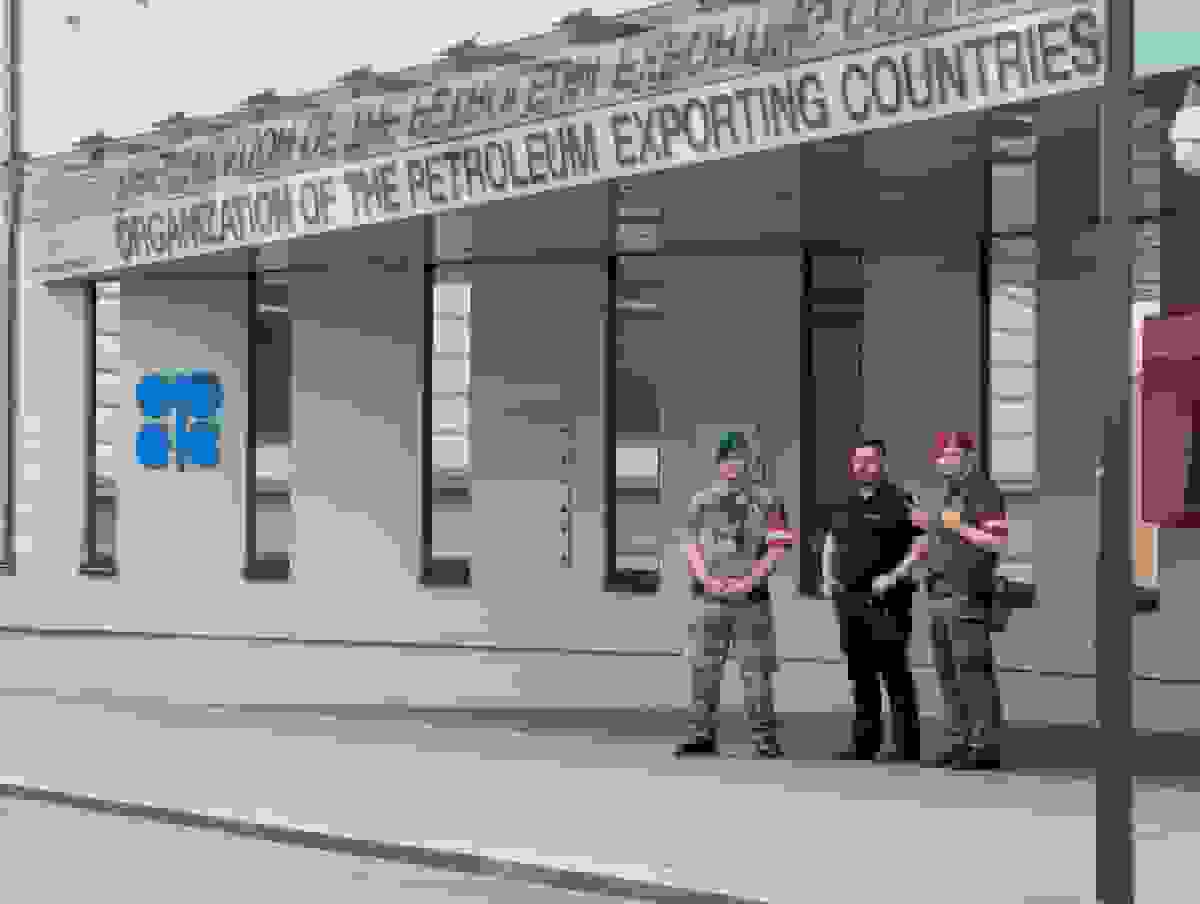 ارقام اوپک پلاس: یک فریب هنری