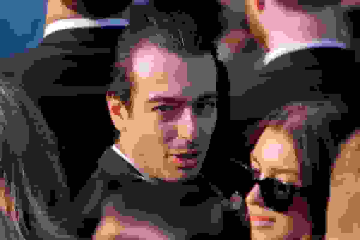 نامزد ترامپ برای دفتر مشاور ویژه کناره‌گیری کرد