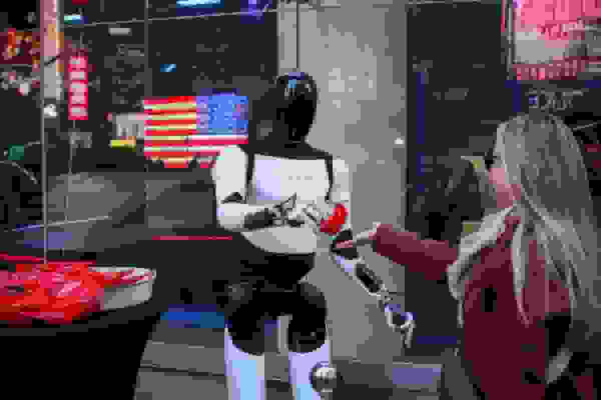 خودروسازان در شرایط سخت به دنبال فعالیت‌های جانبی می‌روند