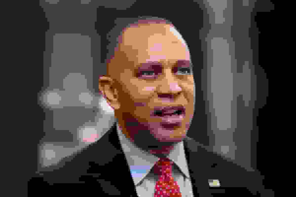 جفریز از حمایت خود از ممدانی در انتخابات شهرداری نیویورک خبر داد و رویکرد او نسبت به پلیس را ستود