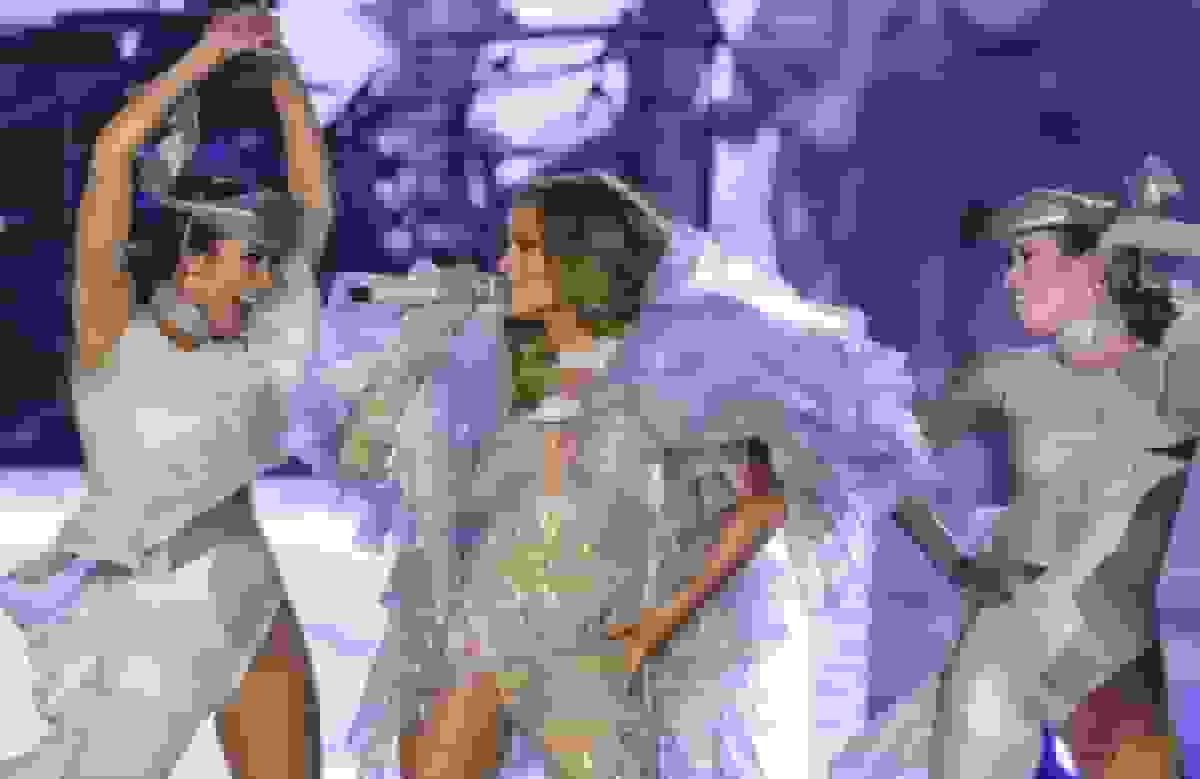 بازگشت جی‌لو به کشورهای سابق شوروی در حالی که پوتین ستاره‌ها را از مسکو بیرون می‌راند