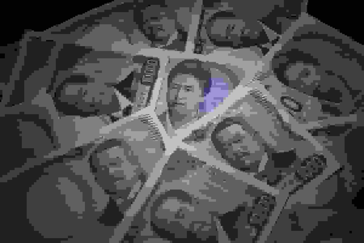 ین در برابر دلار تضعیف شد چون بانک مرکزی ژاپن شفافیت نداشت