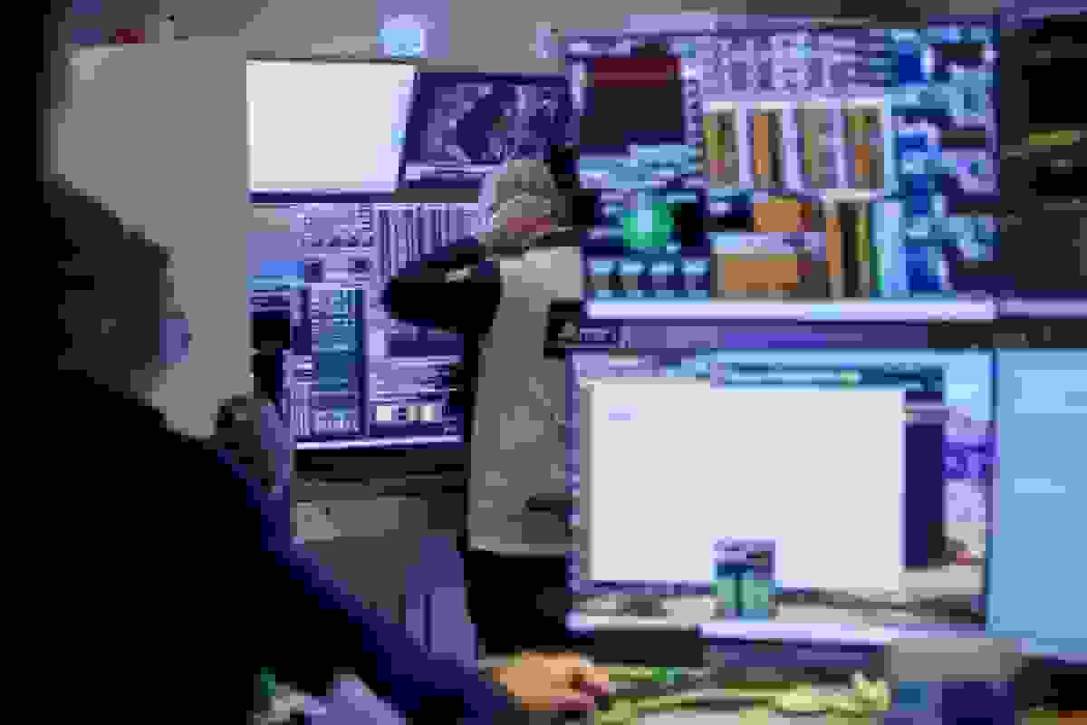 سهام‌ها ثابت با داده‌های قوی اشتغال، متا با کاهش بودجه اوج گرفت