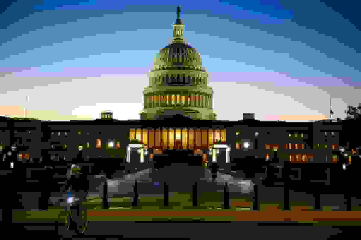 پایان نزدیک تعطیلی دولت آمریکا با موافقت دموکرات‌ها با توافق بودجه‌ای