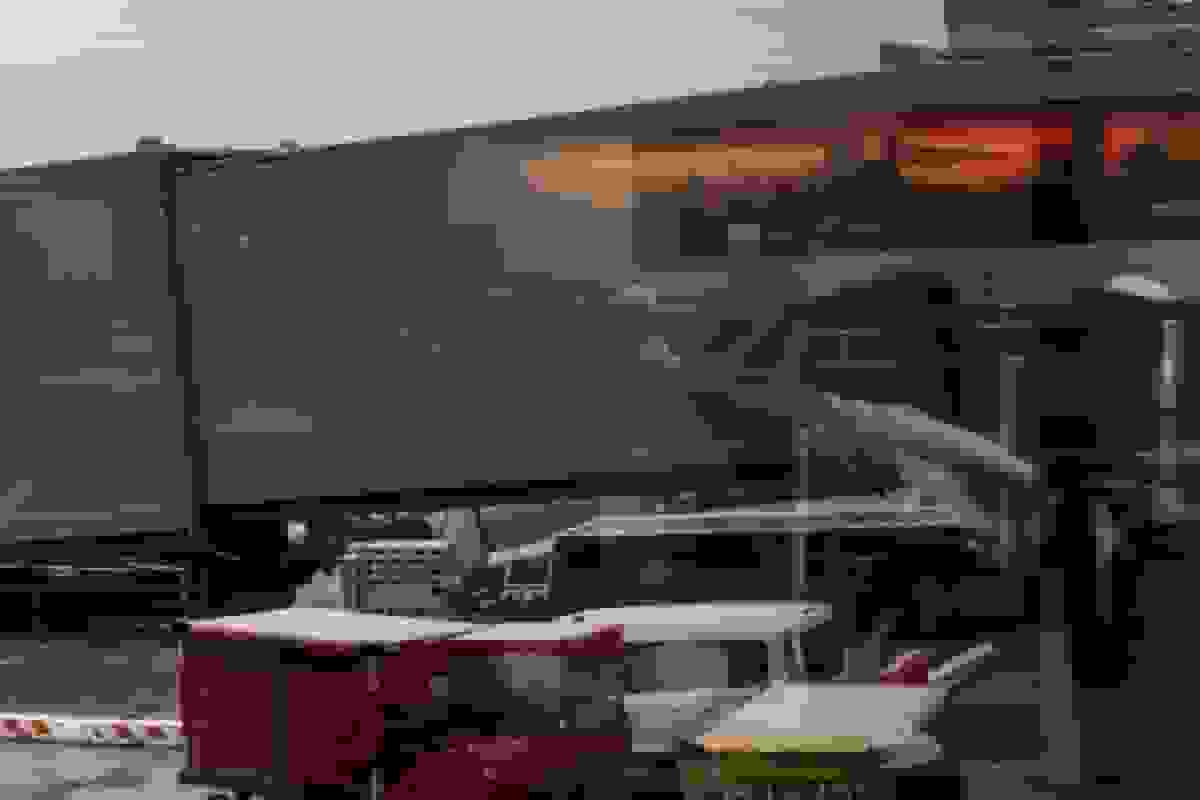 برف در شیکاگو رو به کاهش است در حالی که مشکلات خطوط هواپیمایی ادامه دارد