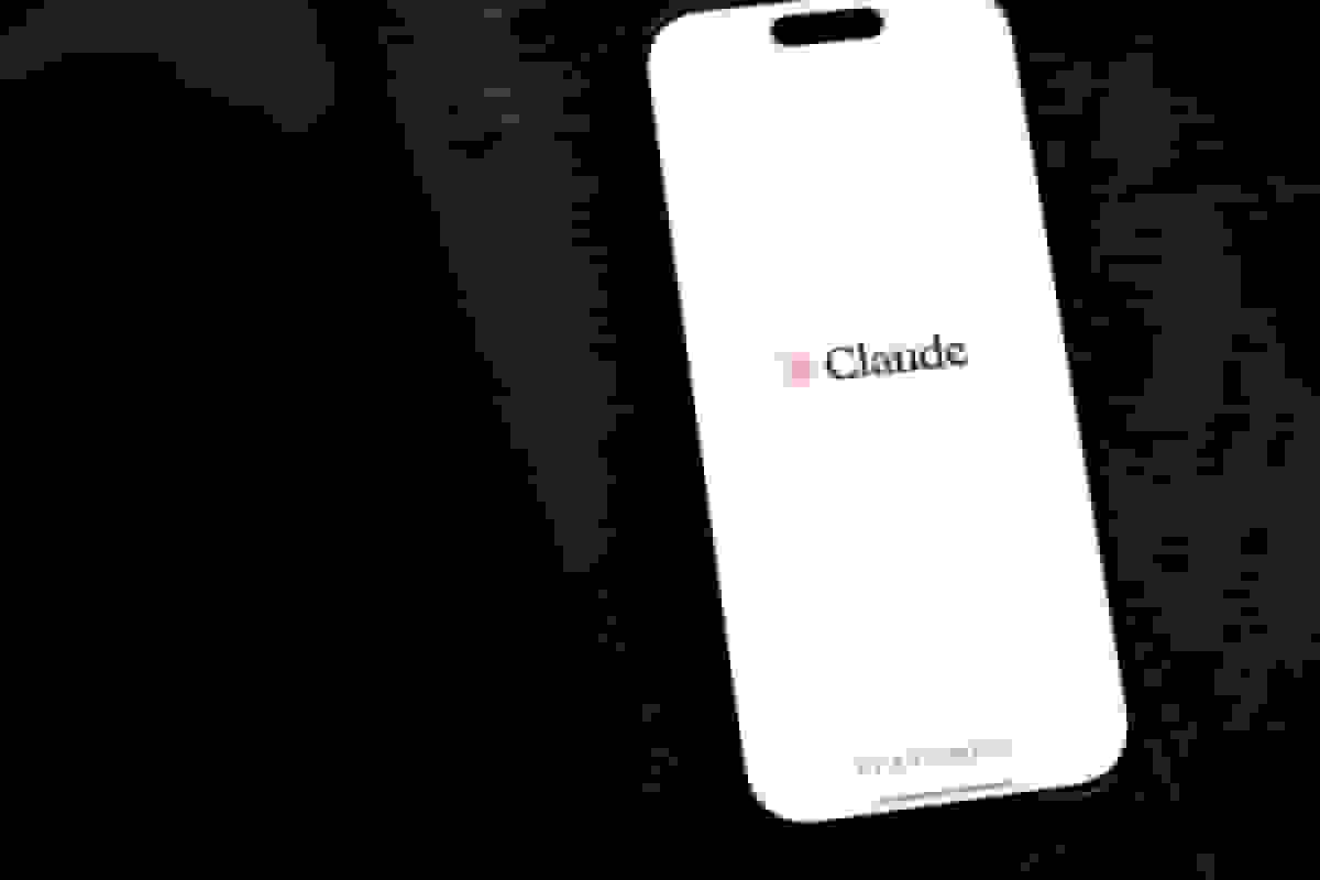 آنتروپیک می‌گوید مدل جدید هوش مصنوعی آن در برنامه‌نویسی و کارهای اداری بهتر عمل می‌کند