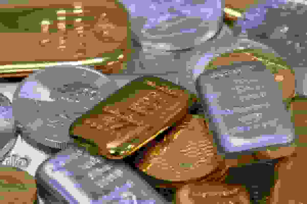 طلا و نقره بیشترین کاهش در سال‌های اخیر را پس از رالی قیمتی تجربه کردند