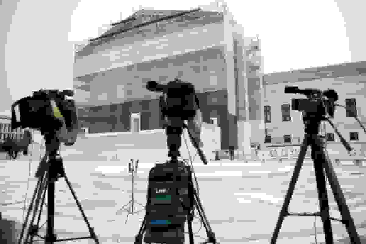 هستت هشدار می‌دهد که تصمیم دیوان عالی ممکن است مشکل بازپرداخت تعرفه‌ها ایجاد کند