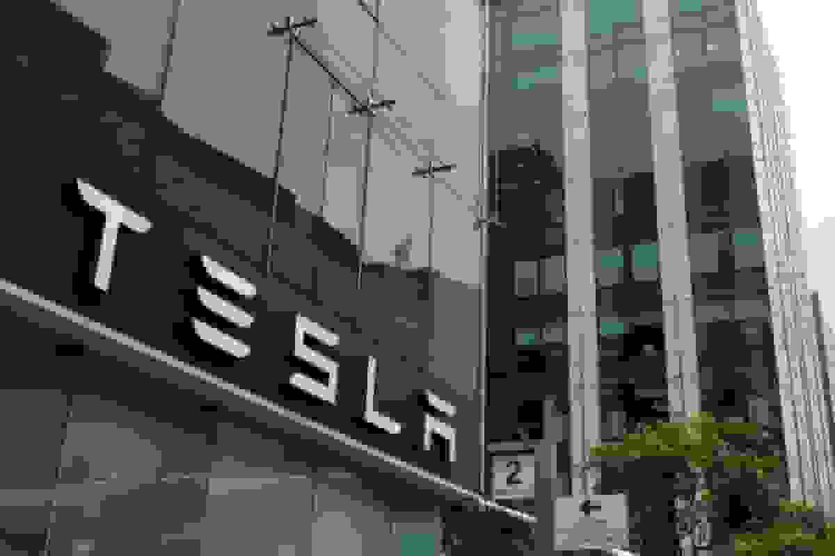 چرا تسلا در سراسر جهان در حال از دست دادن جایگاه خود است