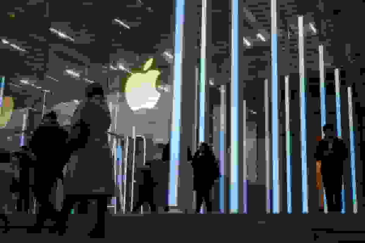 اپل با دور زدن ترس از هوش مصنوعی، از سهام فناوری سبقت گرفت
