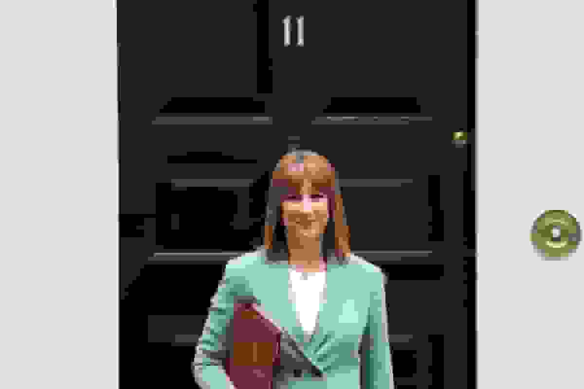 صندوق اینوسکو با شرط بندی بر بانک‌ها و نفت بزرگ، ایمان خود به سهام انگلیس را نشان می‌دهد