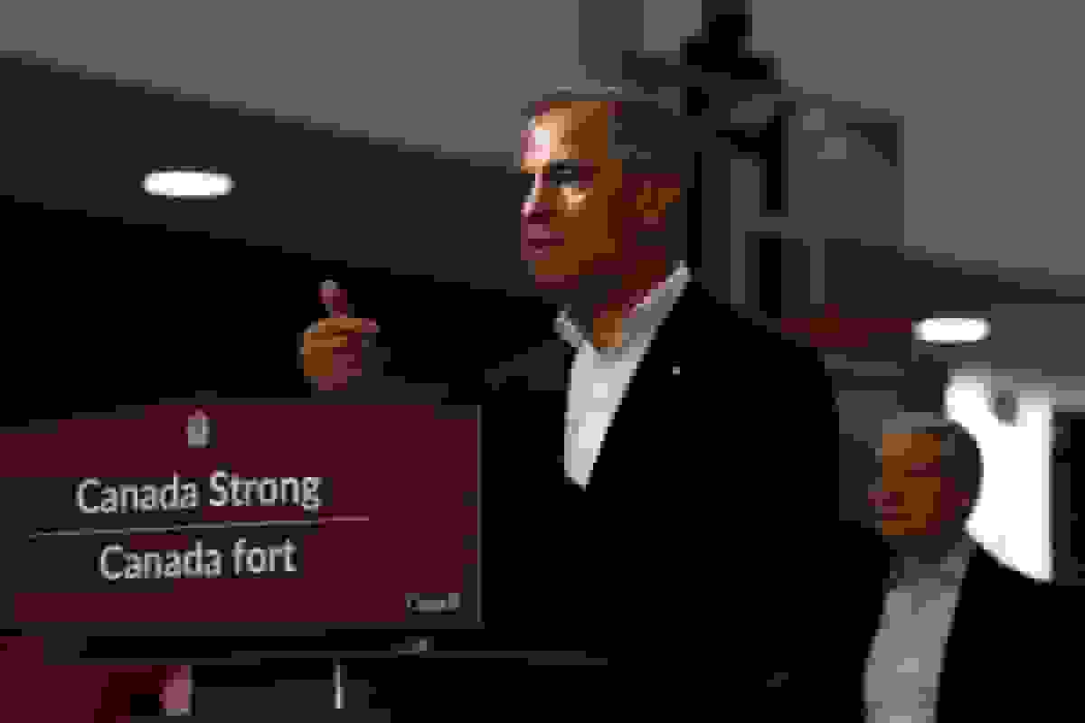 برون‌سپاری جمع‌آوری داده‌های اقتصادی به کانادا