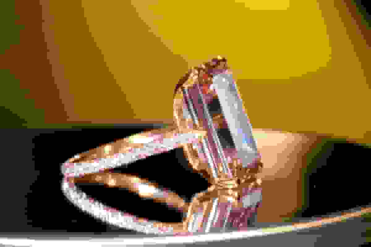 بدهی پنهان باعث سقوط جواهرساز ثروتمندان شد