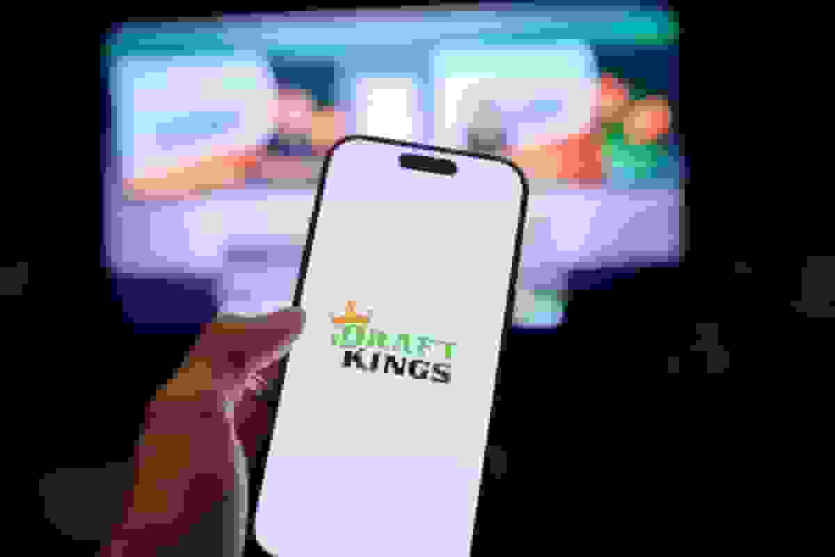 افت سهام DraftKings و Flutter پس از کاهش رتبه‌بندی بانک آمریکا به دلیل ریسک‌های بازار قمار