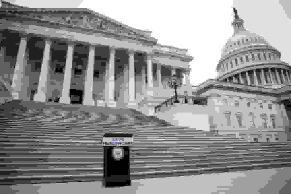 بحث مراقبت‌های بهداشتی که باعث تعطیلی دولت شده (بار دیگر)