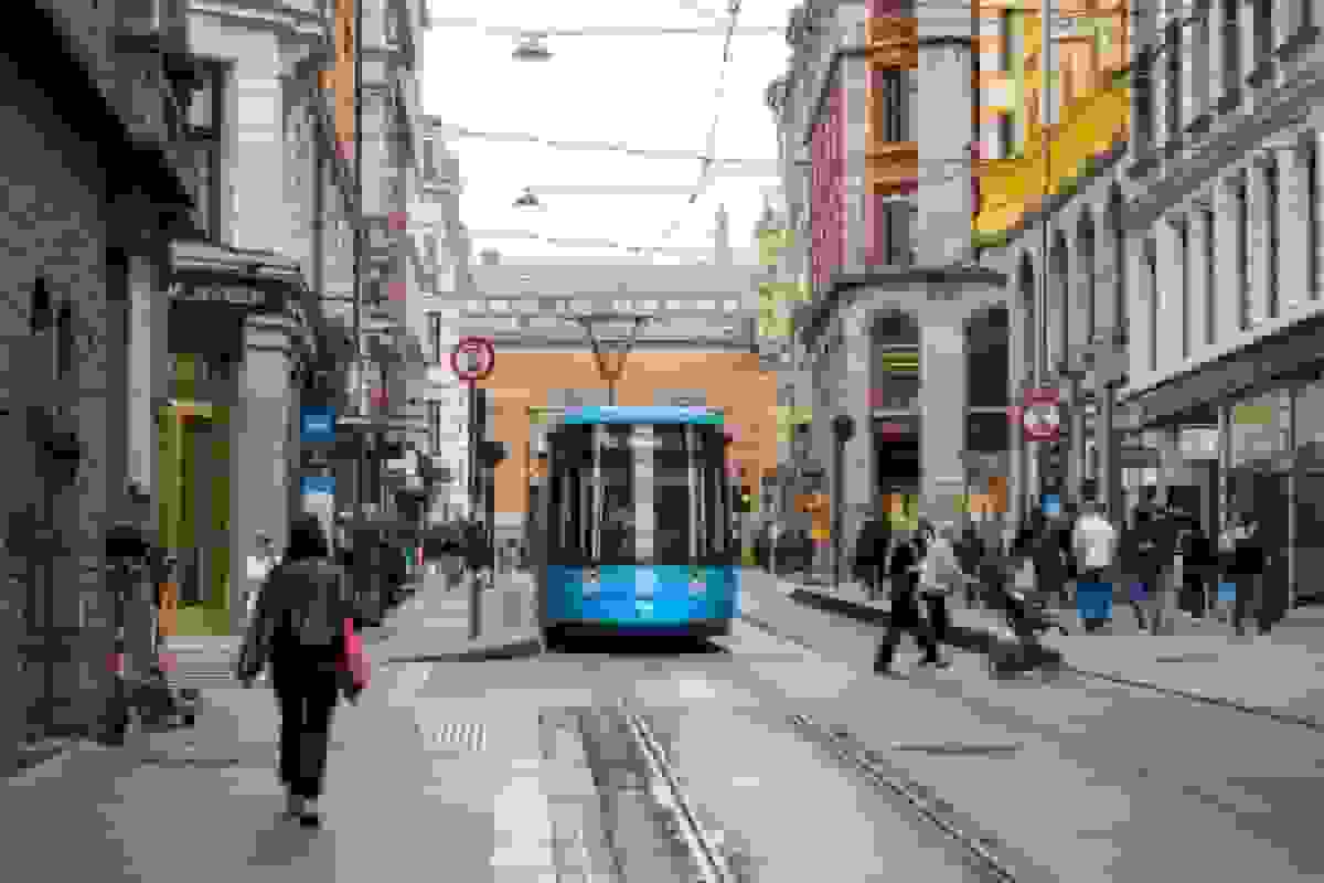 نظرسنجی بانک نروژ نشان‌دهنده رشد کندتر اقتصاد و حمایت از کاهش بیشتر نرخ بهره