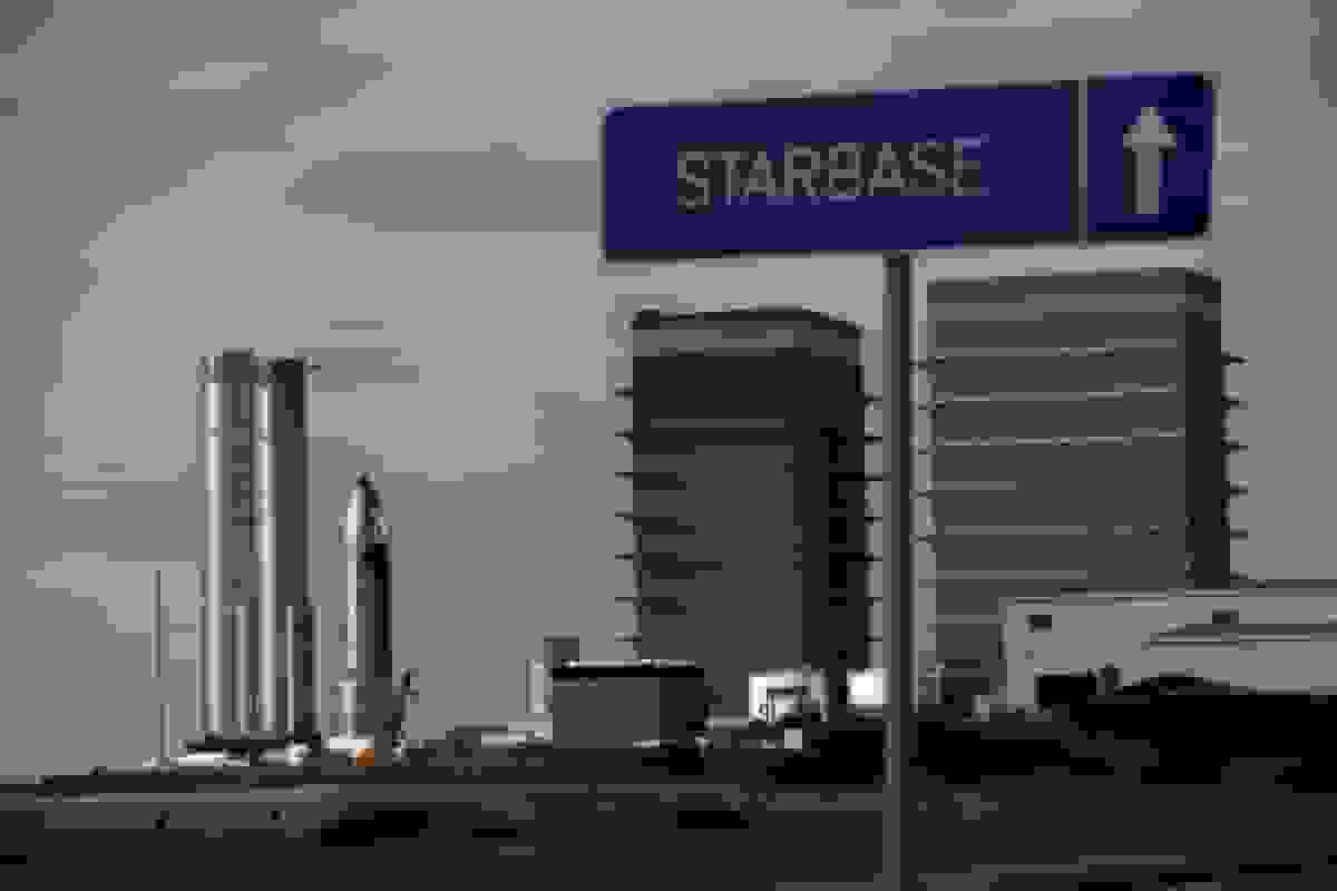 اسپیس‌اکس سهام داخلی را با ارزش‌گذاری رکوردشکن عرضه می‌کند