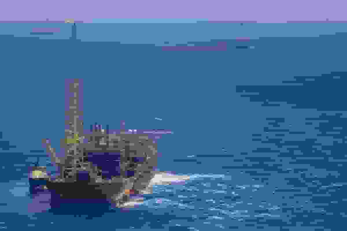 تنش‌ها با ونزوئلا در حال افزایش است. چرا نفت اینقدر ارزان است؟