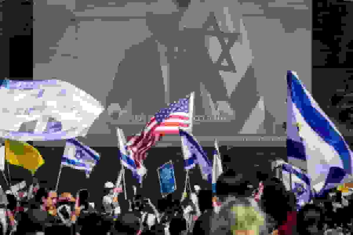 شادی برای آزادی گروگان‌ها در اسرائیل و قدردانی از ترامپ