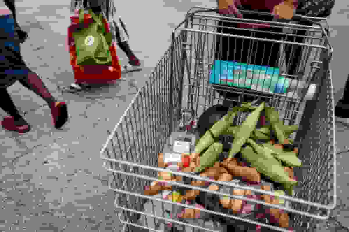 اقتصاد ثروتمندان در حالی که آمریکایی‌های بیشتری درگیر مشکلات مالی هستند