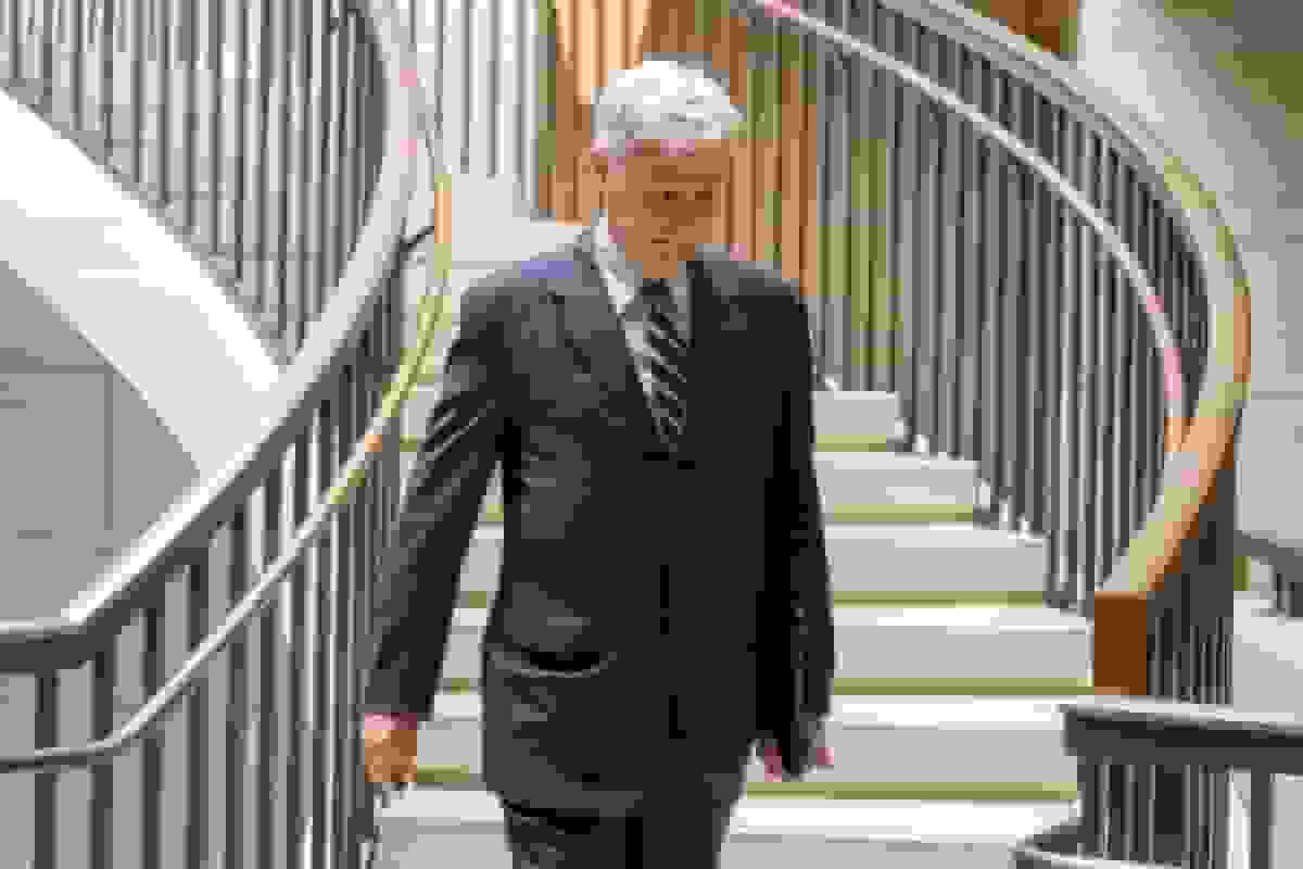 شلدون وایت‌هاوس درباره مقابله با «هیولای سوخت فسیلی» در آمریکا