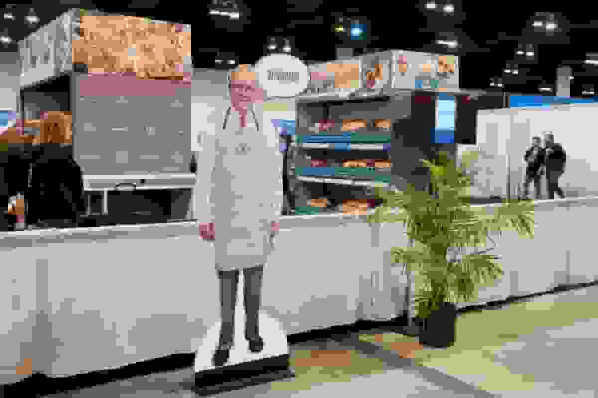 شنا کردن برهنه، سرمایه‌گذاری در آجرها و دیگر کلمات حکیمانه وارن بافت