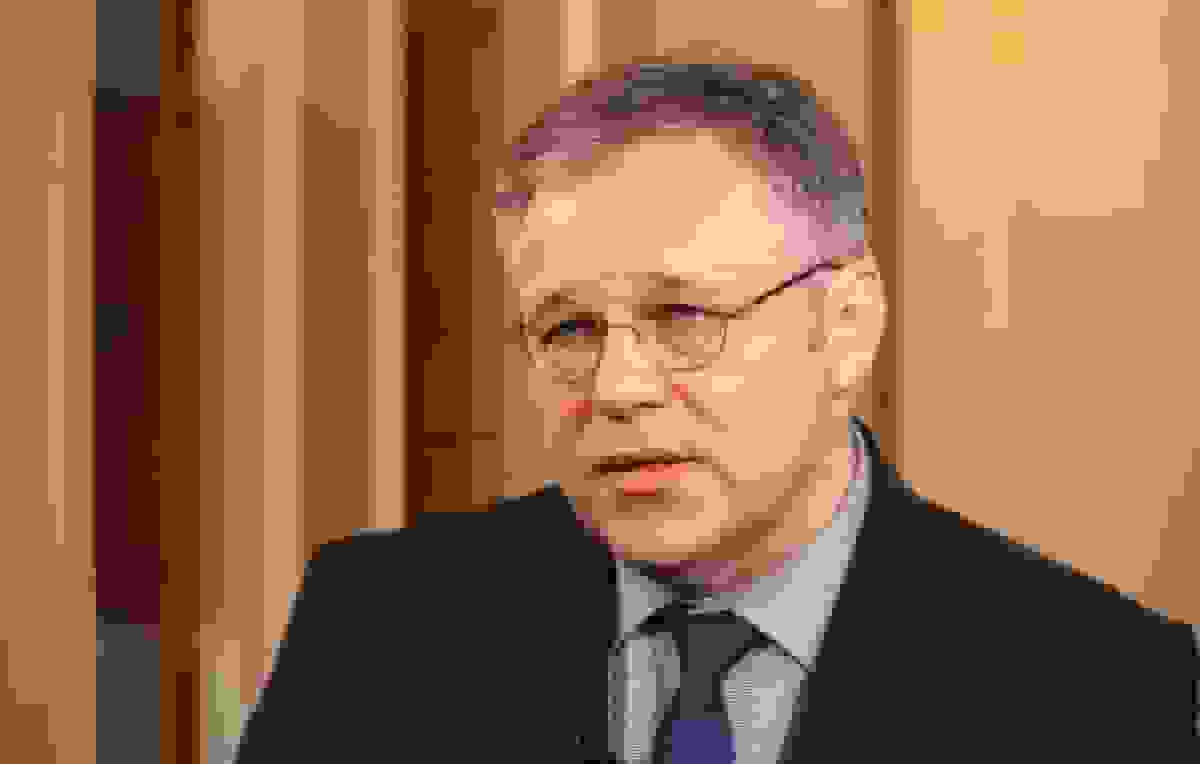 اتحادیه اروپا برای جلوگیری از تماس مستقیم روسیه و آمریکا تلاش میکند