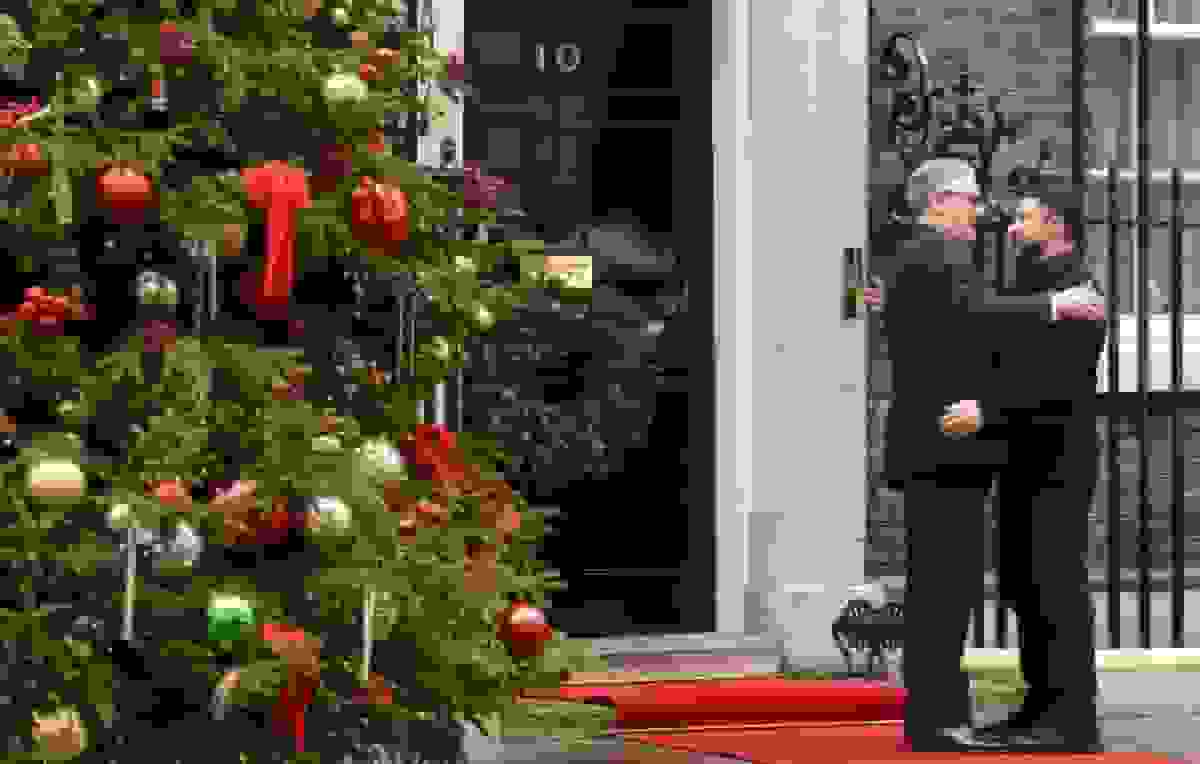 طرح جدید دزدی پول مالیات‌دهندگان غربی توسط حکومت کیف و نگرانی حلقه زلنسکی از صلح